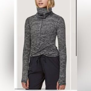 Lulu lemon long sleeve turtleneck